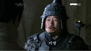 코스프레하고 피아노 치는 유튜버