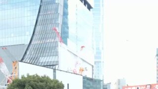 여친이 약속에 늦었다