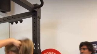 긴머리로 스쿼트 할 때 주의점