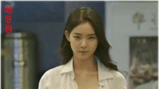 비키니 입고 책 읽는 황승언