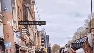 런던을 점령 중인 인도인들.jpg