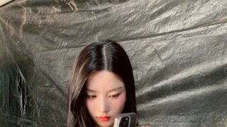 퇴장할 때까지 눈을 뗄 수 없는 권은비