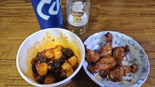 닭강정 떡볶이에 닭강정이 없습니다