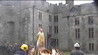 [혐주의?] 화형 당하는 장면 스턴트 촬영 모습.mp4...
