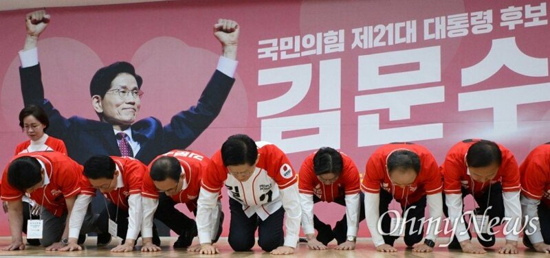 이틀 이미지