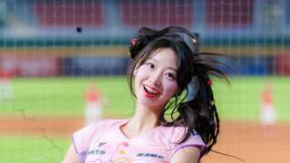 컨셉에 너무 충실했던 몬스터볼 보조 배터리