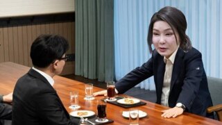 김건희도 폰 비밀번호 '입꾹닫'..검찰 속수무책