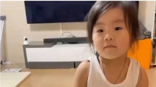딸에게 꼬리를 들켜버리고만 아빠