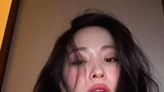 (움짤 多) ITZY 류진 얇은 허리 타이트한 치마
