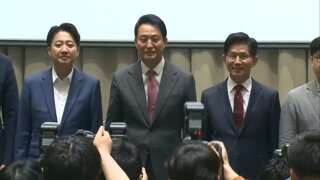 방위비 인상 시키려 작정한 후보 (로이터통신 기사)