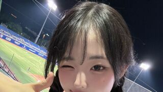 지각이다 VS 봐줘야 한다