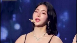 땀 터진 스테이씨 아이사