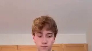 삼겹살 은근 잘 구워먹는 캐나다 사람.gif