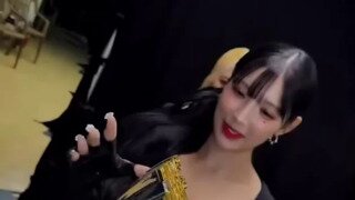 비 맞으니 더 빛나는 라잇썸 초원