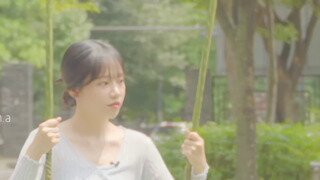 꽃무늬 드레스 조유리
