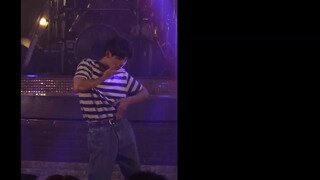 임시완 코스프레한 하지원 치어리더