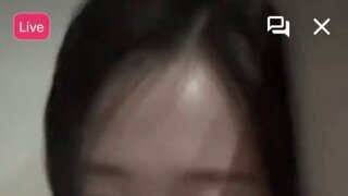 누워서 라방하는 트리플에스 김채연