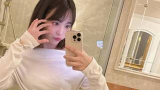QWER 시연 : 배 탈 때는 운전 안 해요