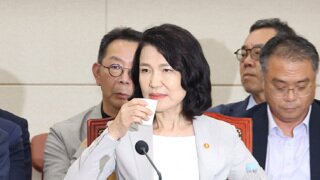 빵진숙은 왜 이제까지 국무회의에서 잘난척 한것임?