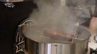 야밤에 위꼴 던지고 갑니다