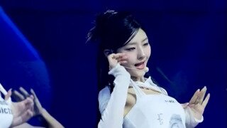 이 동영상 여자 누구신지 알려주세요