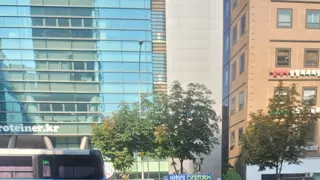 박찬대 선거차량도 돌아다니나보네요