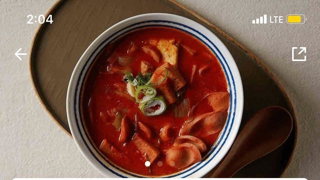 부대찌개 아니고 소시지 부대나베