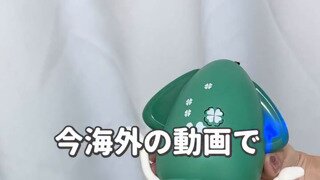 오이겔러에게 마사지받는 고양이