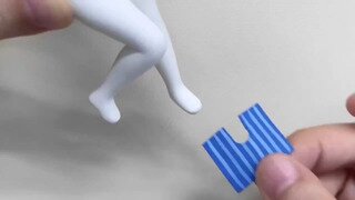 피규어 장인의 손놀림