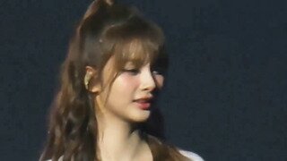 가요대전 서머 무대 짧은 스쿨룩 치마 엔믹스 설윤