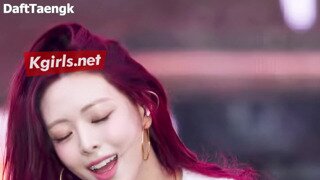 SBS 가요대전 서머 블루카펫 ITZY 유나