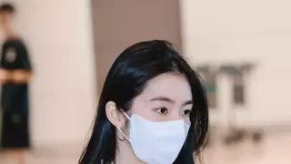 아이린 파격적인 시스루...