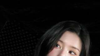 부산 굿밤 콘서트 묵직하고도 경쾌한 바운스 권은비