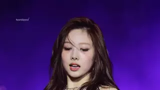 건강미가 돋보이는 나연 롤라팔루자 공연