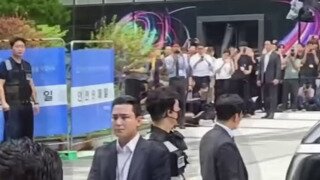주가 조작 정권 뇌물 수수 김건희를 구속하라! 야 이 XXX아!!