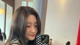 정채연