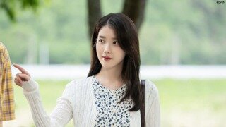 ?: 태극기도 똑바로 걸지못하는 외교부