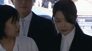 김건희를 바라보는 기자 표정