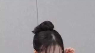 아르바이트 중에 선배가 입모양으로 술 마시자고 함