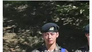 군복 차은우