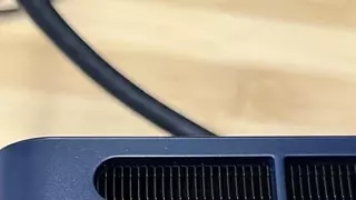 인간의 악의가 담긴 USB 배치