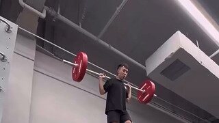 영상인데 본인 무릎이 아플수도있음