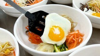 비빕밥 계란 후라이 vs 생계란 어느쪽이심?