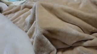 이불 덮고 자는 멍멍이.mp4