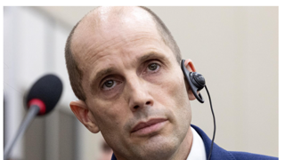 로저스 쿠팡대표 경찰 조사 피했다…출석 요구때 이미 출국