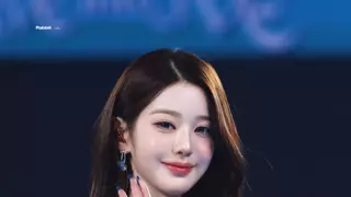 지퍼 올려준다는 일본 여친