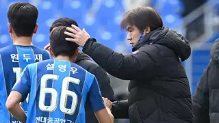 홍명보가 옌쓰 안쓰는 이유