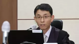 우인성vs이진관