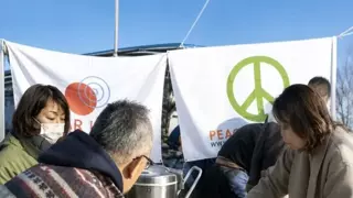 일본 재난 대피소 '돼지국밥' 논란