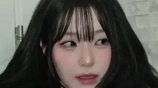 프로미스나인 백지헌.